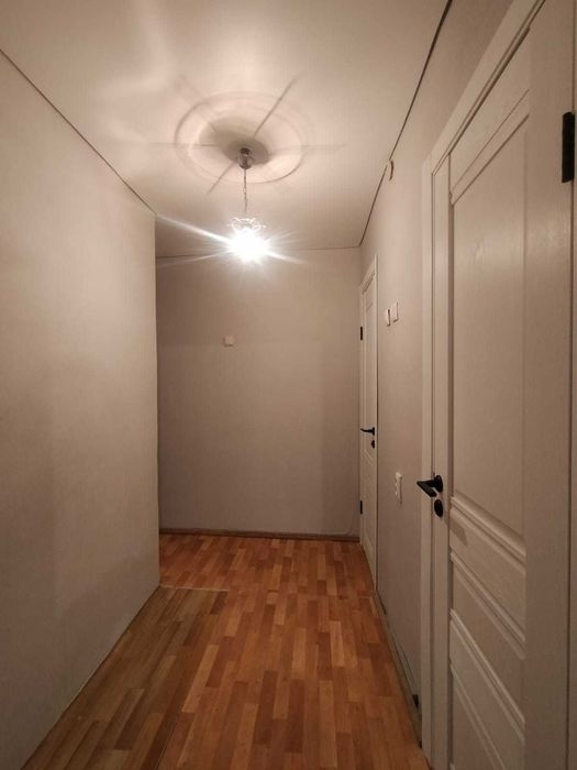 2 бөлмелі пәтер.СХИ,Молодежка