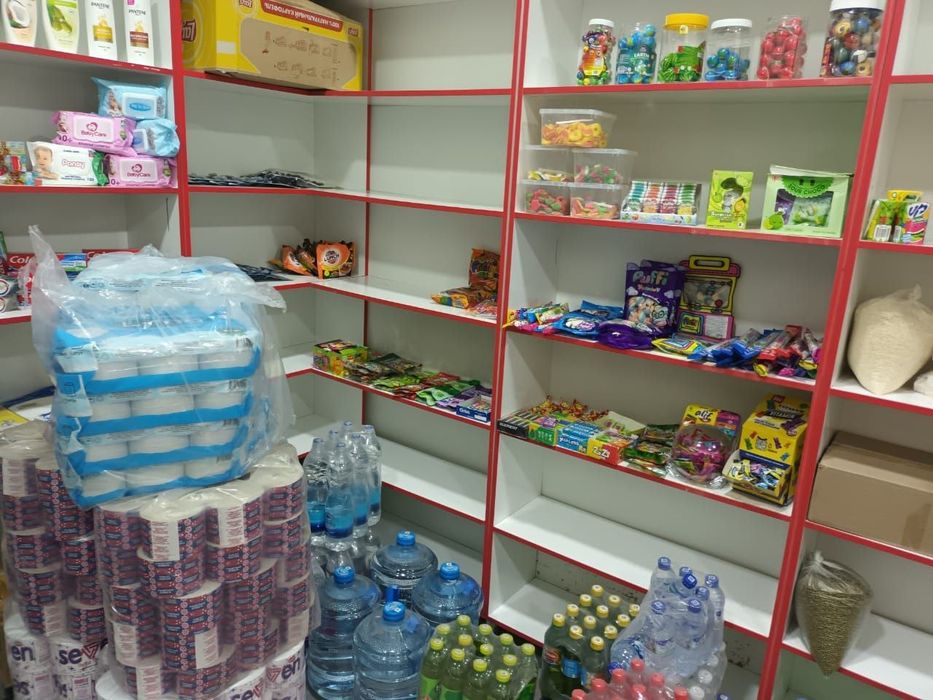 Стеллажи для магазина