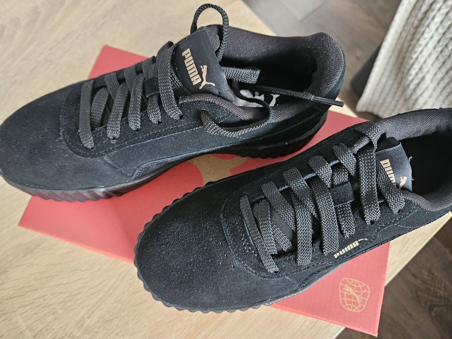 Pantofi sport piele întoarsă Puma noi