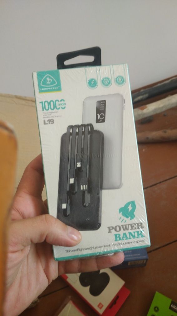 Powerbank 10.000 Вт новый