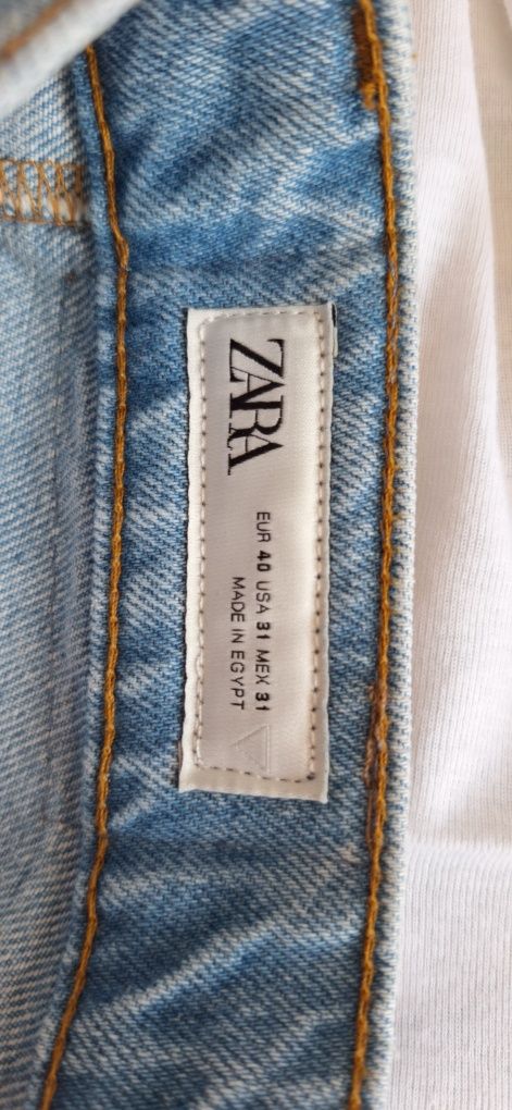 Blugi baggy Zara