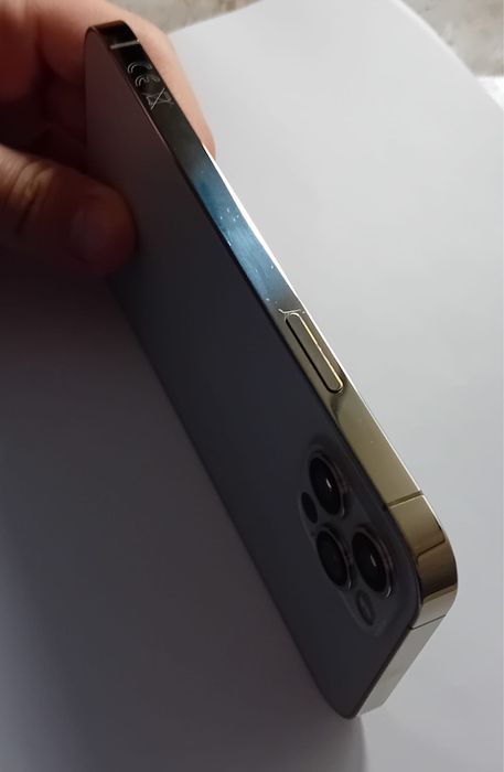 IPhone 12 pro 256 gb, Gold- Cu husă și folie