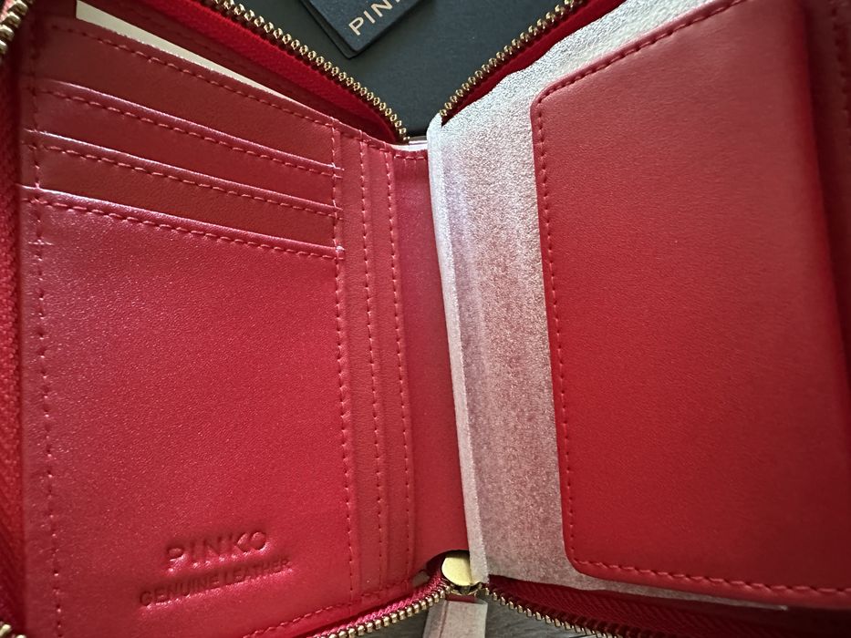 Чисто ново!! 100% Оригинално дамско портмоне Pinko портфейл