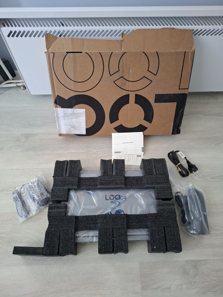 LOQ 17i (i7-16GB-512GB-RTX5070).Чисто НОВ!!!
