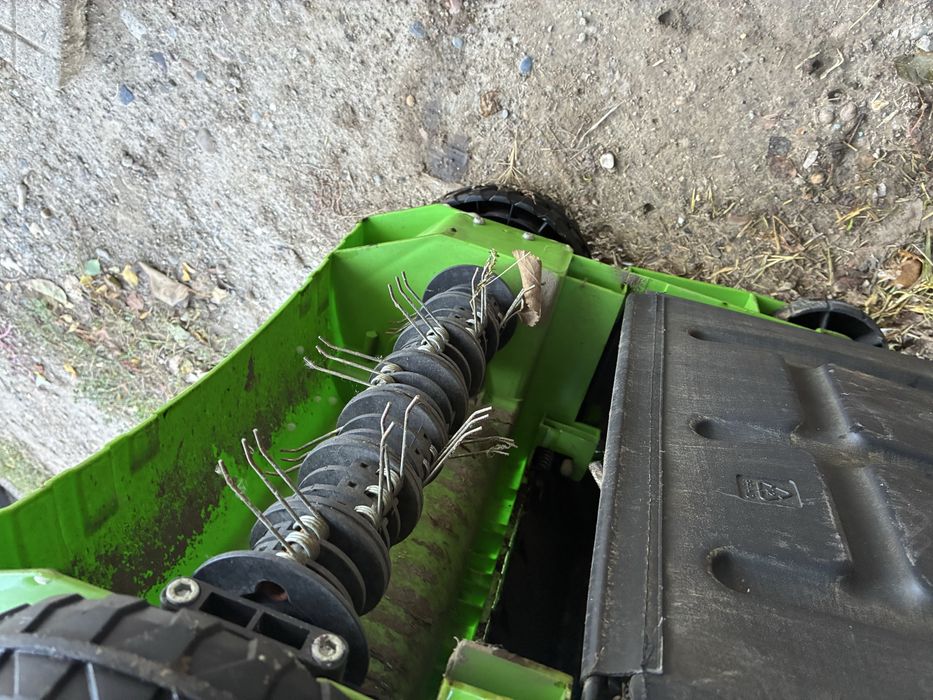 Ел .Ареатор за трева като нов