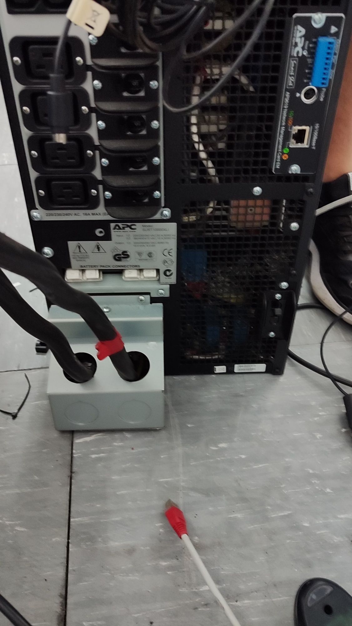 APC Smart-UPS RT 10000,