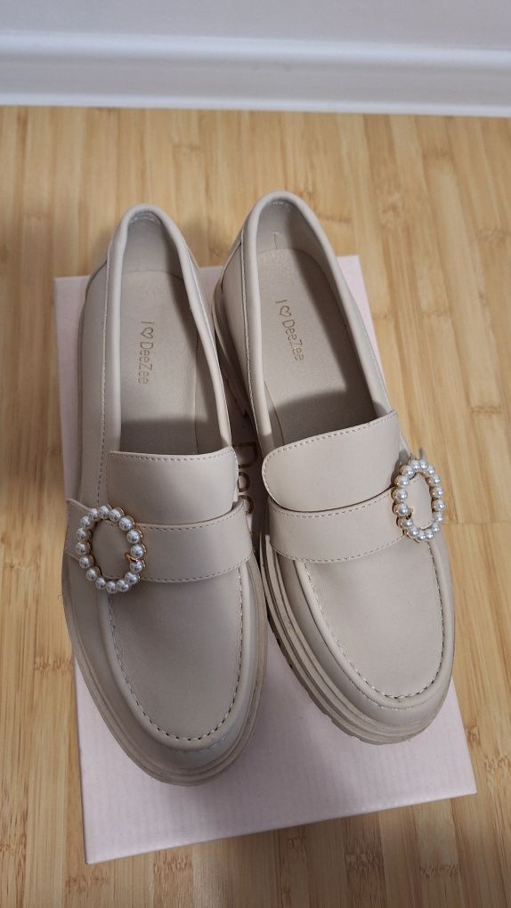 Pantofi dama marimea 38