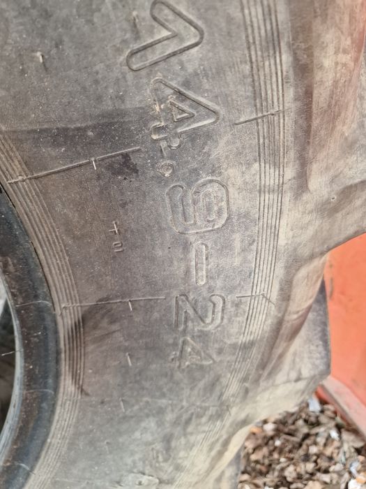 Anvelopă 14.9-24 marca Stomil