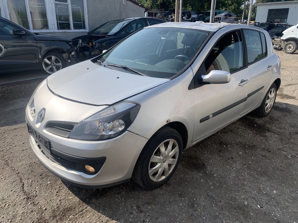 Renault Clio / Рено Клио 1.6 16v 88кс - НА ЧАСТИ