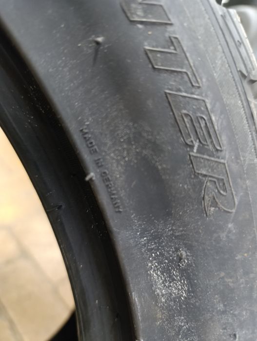 Зимни гуми Pirelli 225/50/17 Winter Sottozero 3
