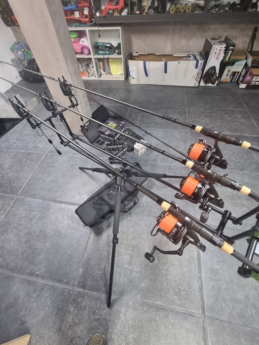 Echipament complet de pescuit delphin+ Rod pod+senzori/,swinger