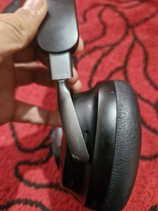 Casti BOSE QuietComfort Ultra Headphones.