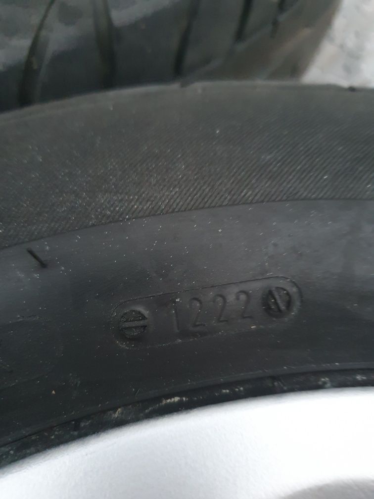 Джанти Alfa Romeo 15 с гуми