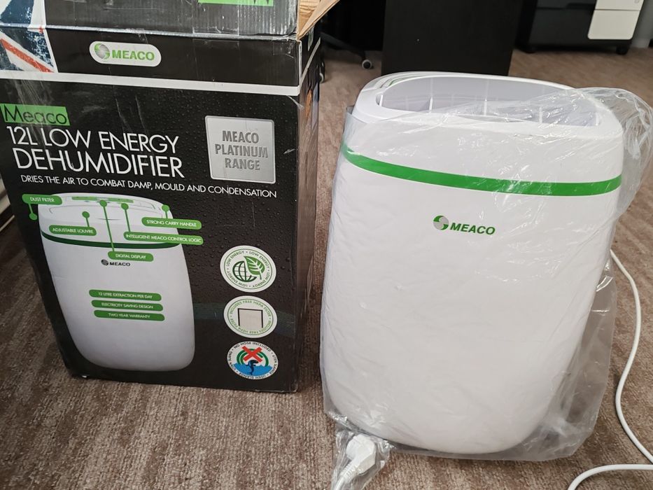 Dezumidificator Meaxo 12l / 24h cu purificator.