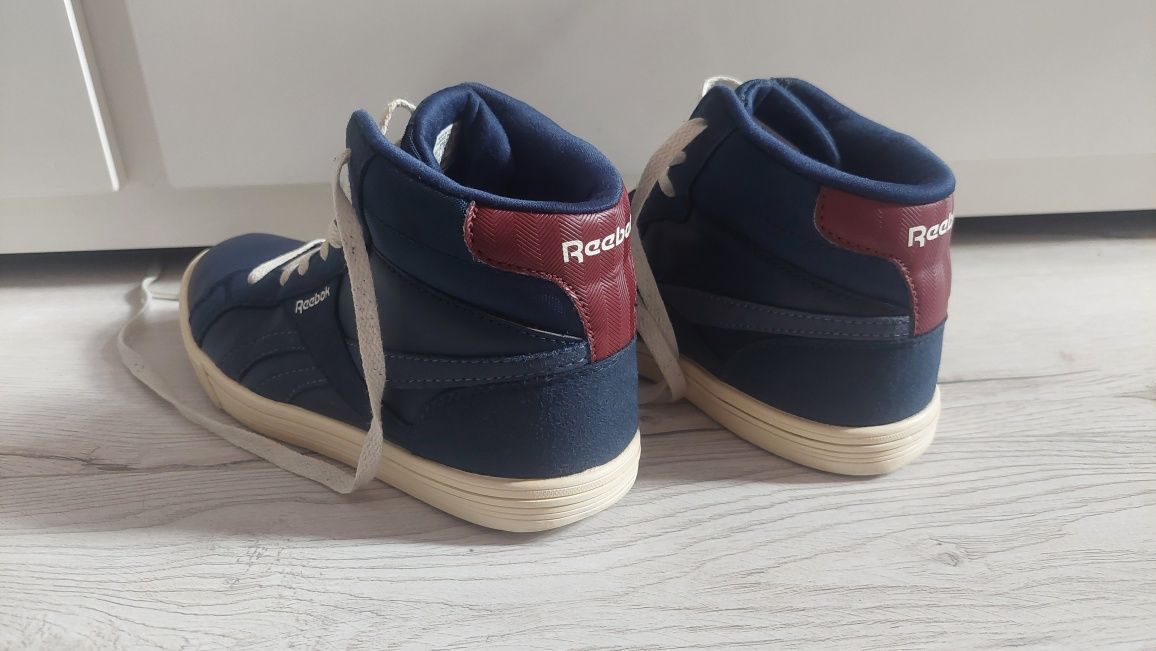 pantofi ghete dama Reebok marimea 36 ieftin!