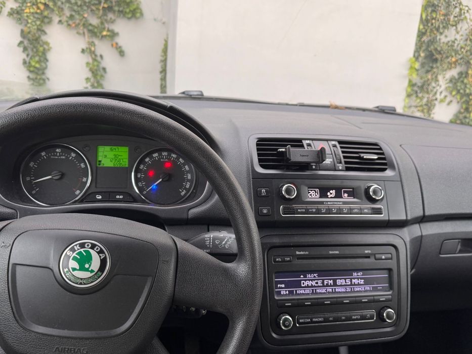 Skoda Fabia TSI 2011 Benzina