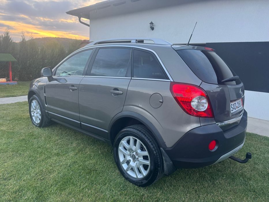 Opel Antara 4x4.