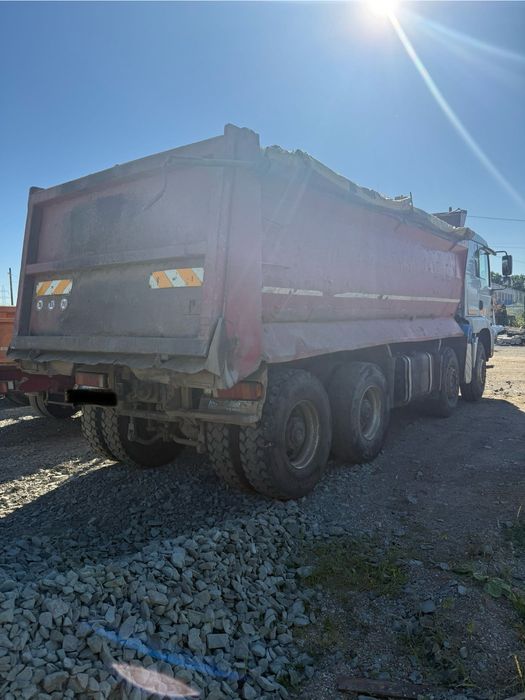 Vând autobasculanta Man 8x4