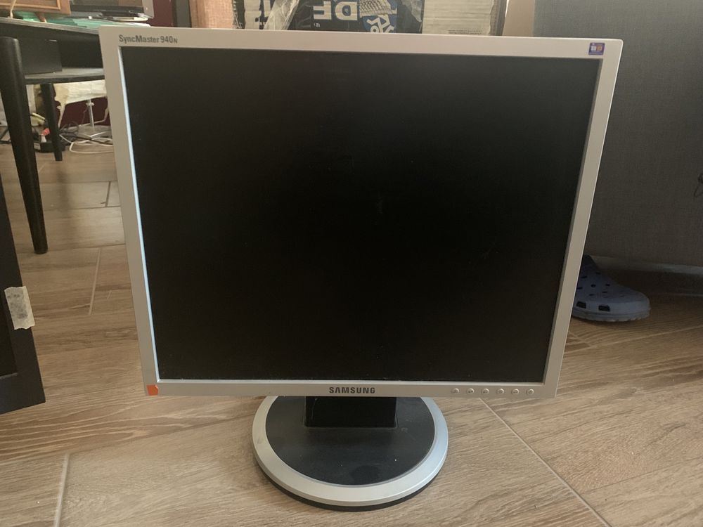 Monitor VGA Samsung SyncMaster 940N