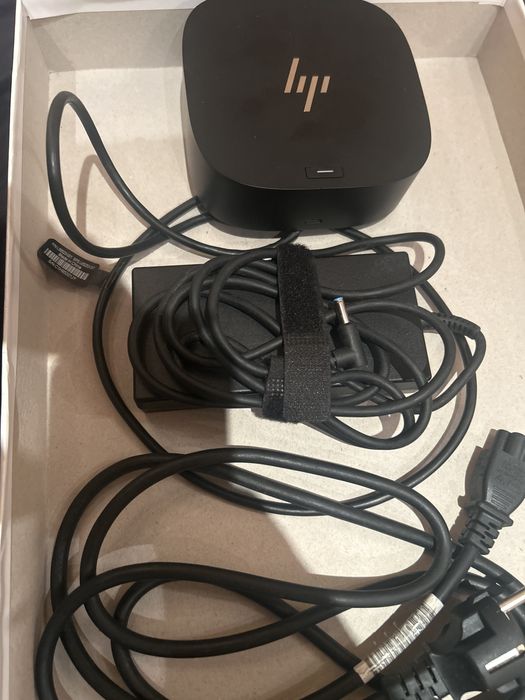 Statie de andocare TIP C Dock HP