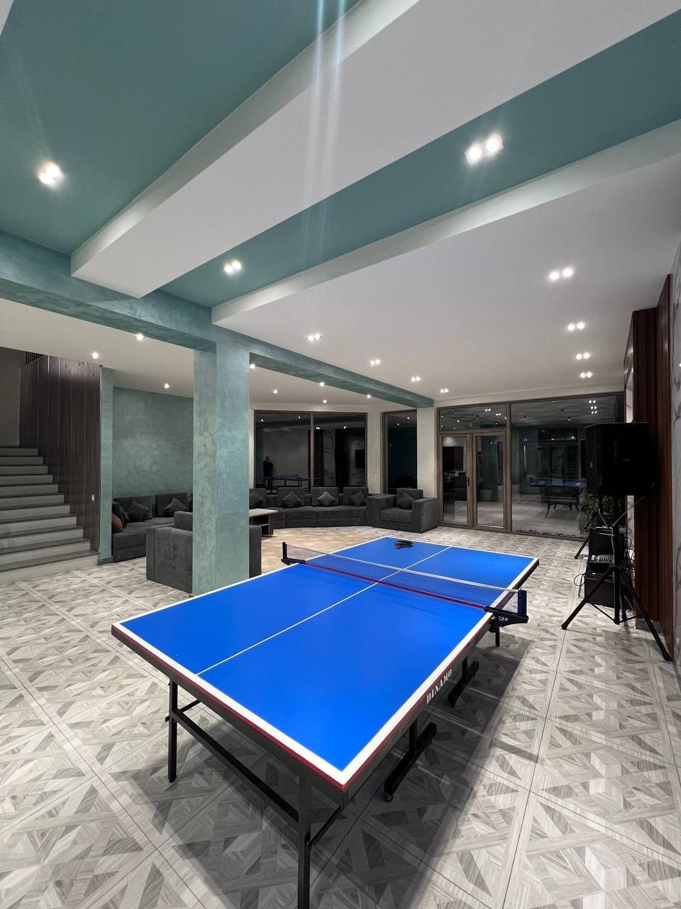 Оилавий ва дўстлар учун «TRIO LUXURY VILLAS-2» 20 кишилик