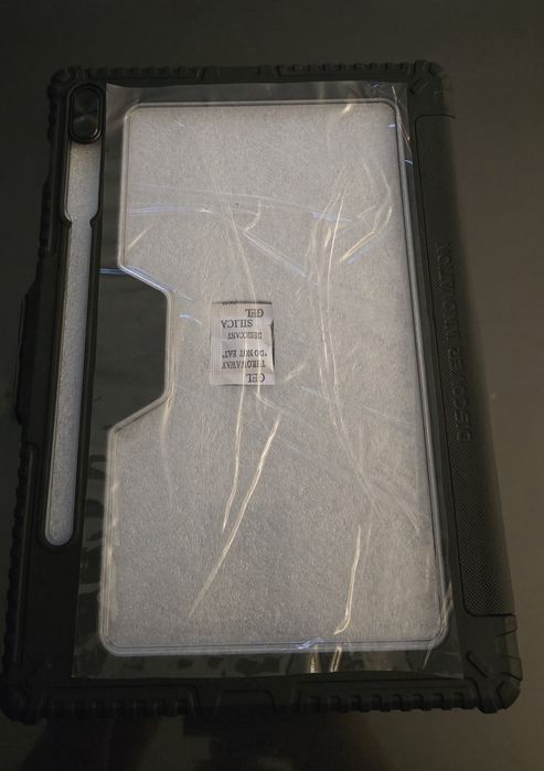 Vand Husa Nillkin pentru protecție Samsung Galaxy TAB S9 FE+ noua.