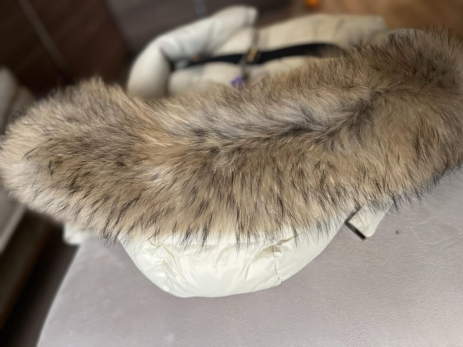 Зимно яке с пълнеж гъши пух яка от лисица намалено