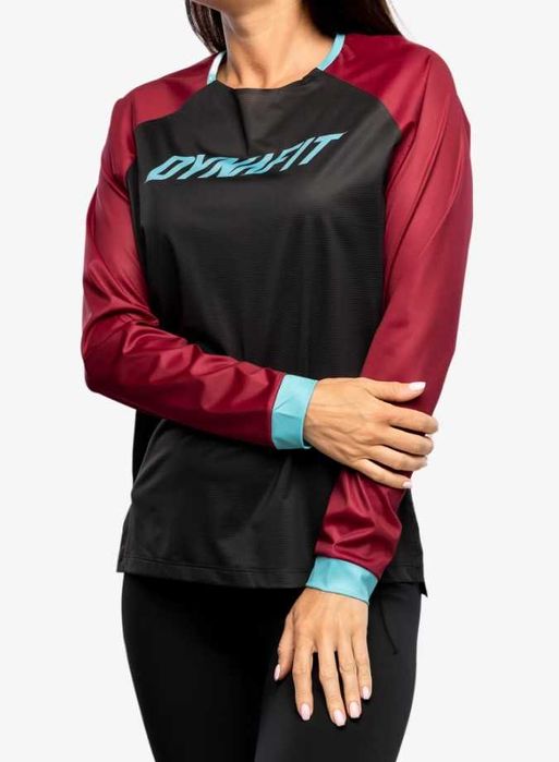 Дамска блуза Dynafit Ride Размер S и М предлага се в два цвята.80 лв.