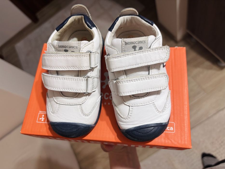 Vand papuci Biomecanics 23, stare buna