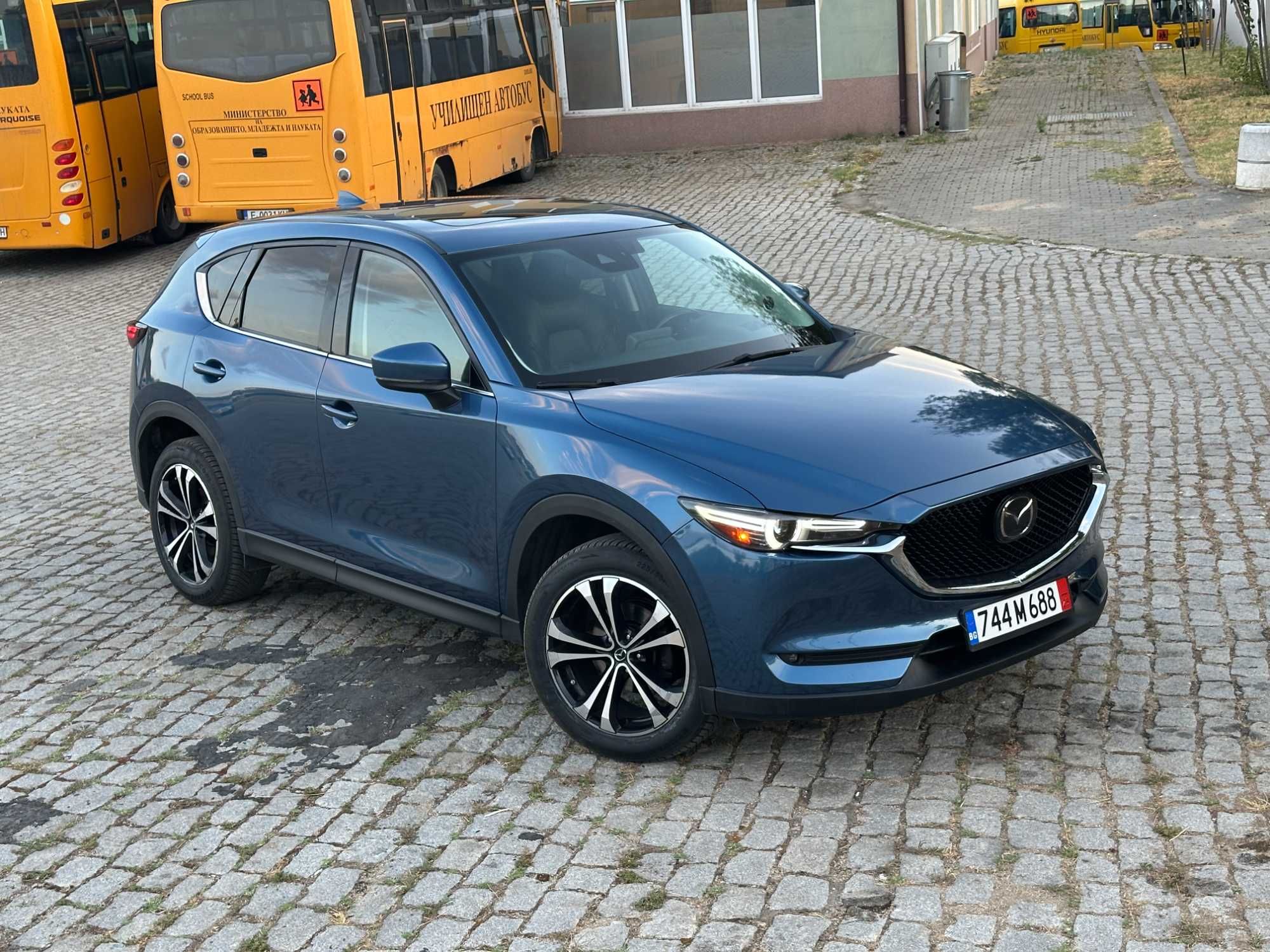Mazda CX-5 Grand Touring AWD – модел 2019 г. с богато оборудване