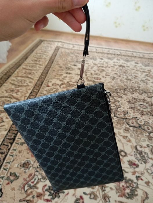 Клатч новый 7000