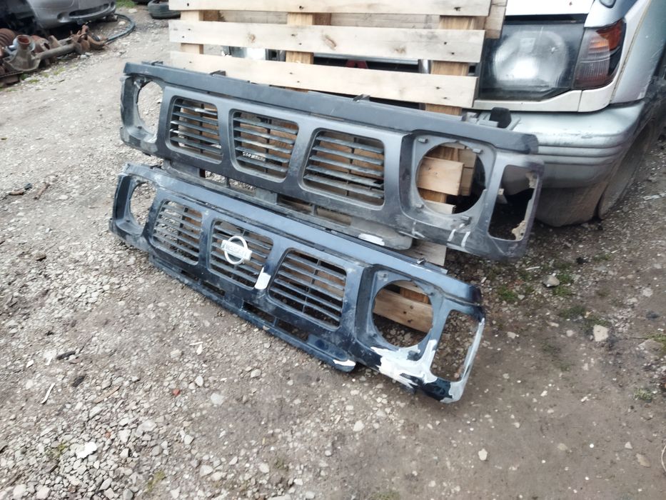 Декоративни маски за Нисан патрол у 60