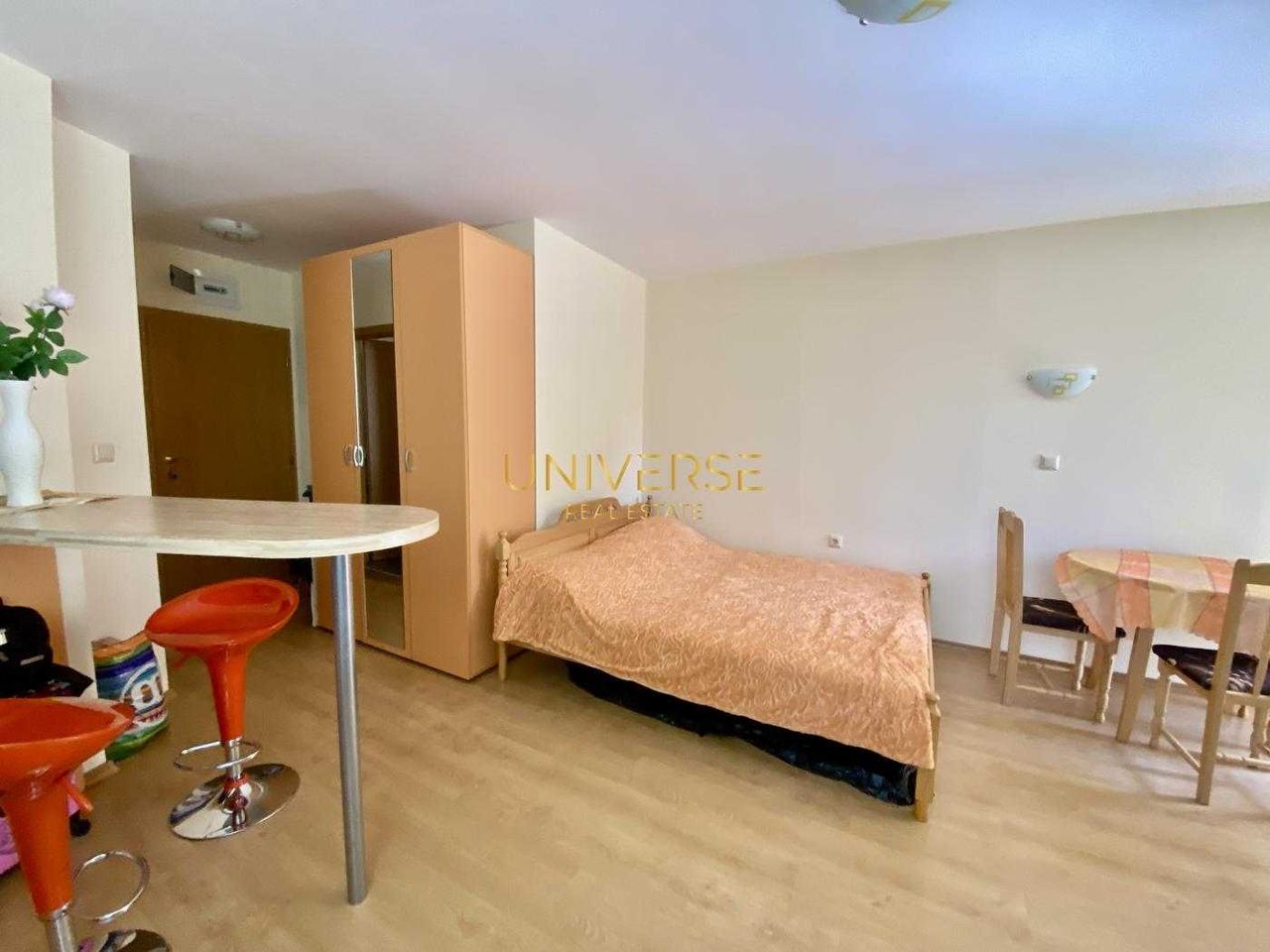 Продава се Едностаен апартамент в к.к. Слънчев бряг - 38 кв.м за 1156 €/кв.м - Снимка #2