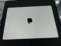 Macbook pro m4 pro 16” 24/512 ideal  29 sikl