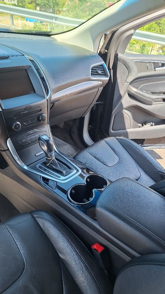 Vand Ford Edge 4×4 211 Cp