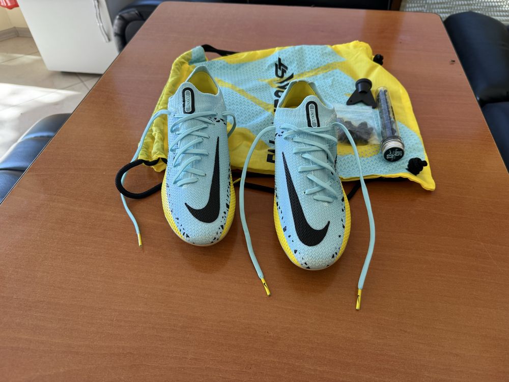 Футболни обувки Nike PHANTOM GT2 ELITE SG-PRO AC - 39 номер