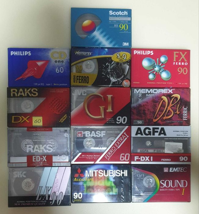 Vand casete noi sigilate vintage, pret pe bucata Agfa, TDK, Sony, Basf