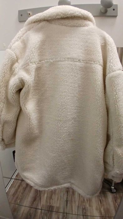 ChatGPT said:

LUCKY BRAND Ново Дамско палто – Размер L – Кремав цвят