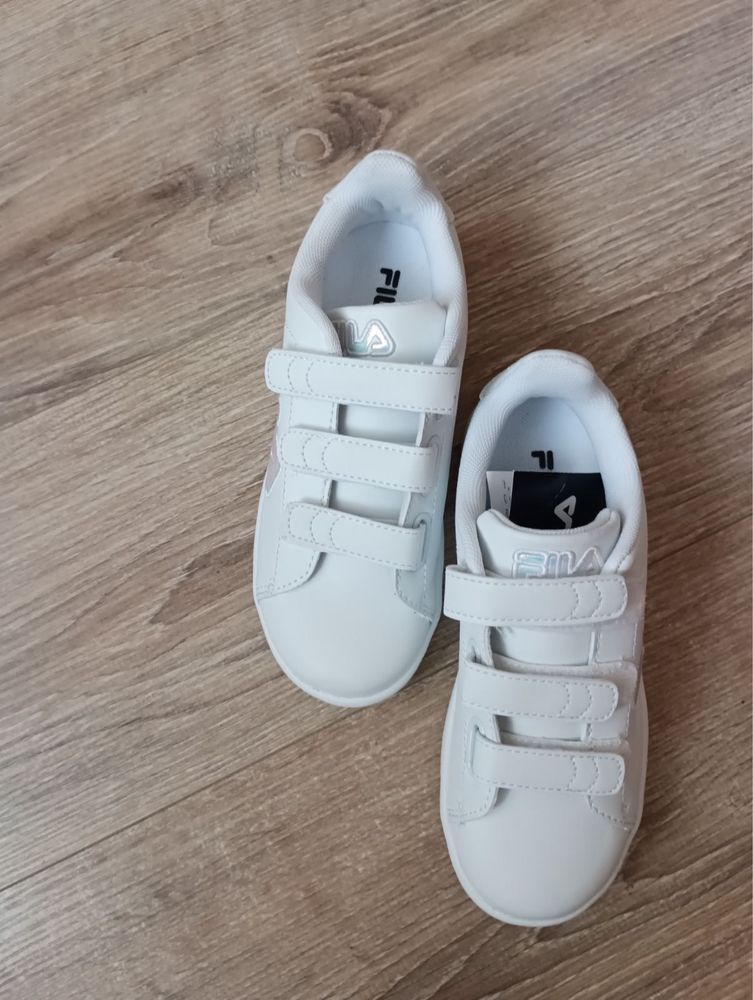 Детски нови маратонки FILA