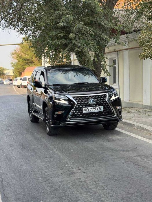 Lexus GX 460 full sotiladi