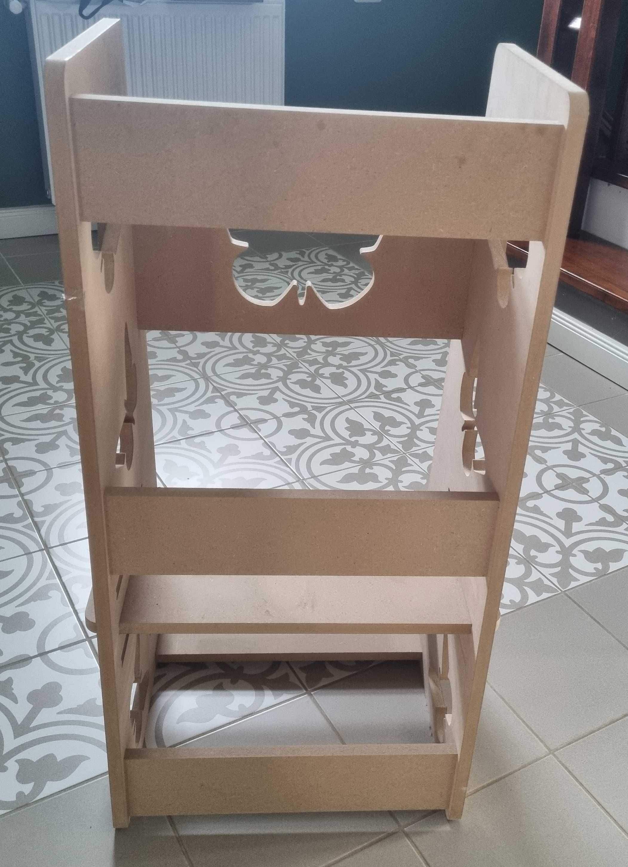 Turn Multifuncțional cu gravură fluturași Natur