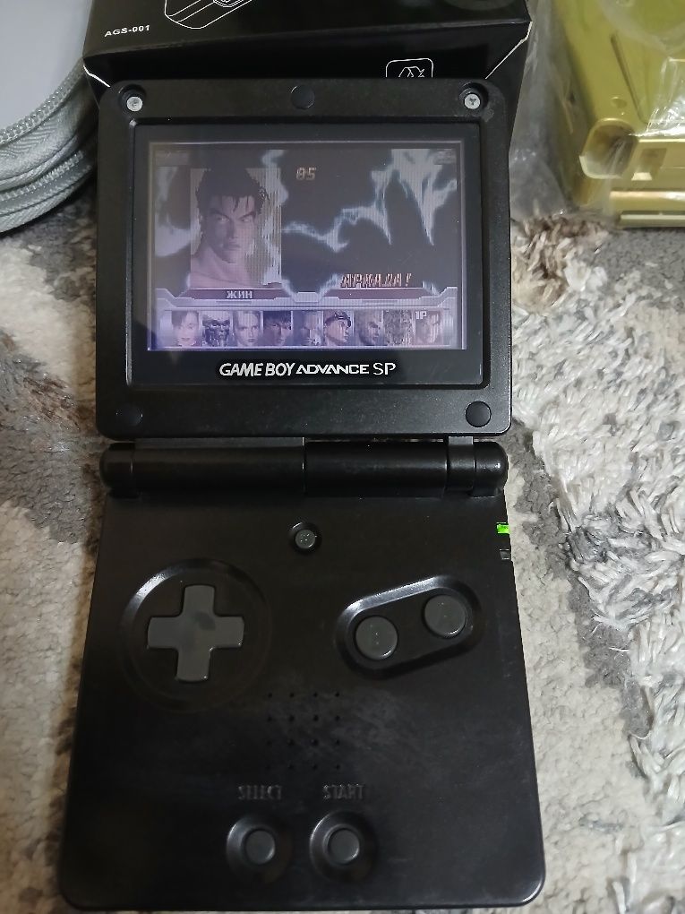 Assalom alekum Nintendo Game Boy Advance sp sotiladi Qora Rang