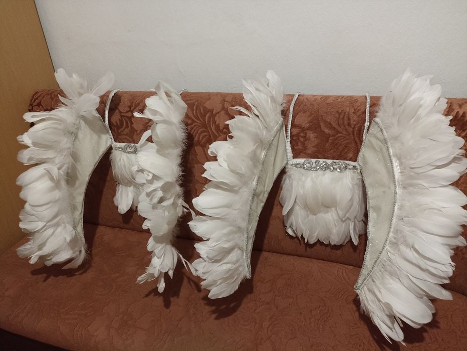 Белые крылья перья натуральные