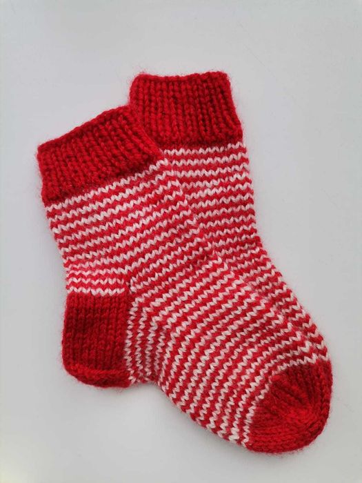 Вязаные носки. Шерстяные. Тёплые и мягкие.