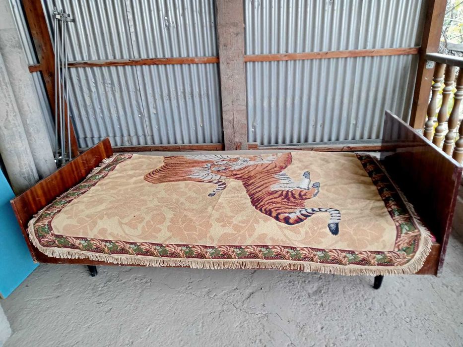 Крават сатылад 1 шт бу