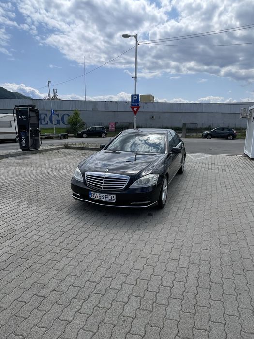 Mercedes benz S-class 250