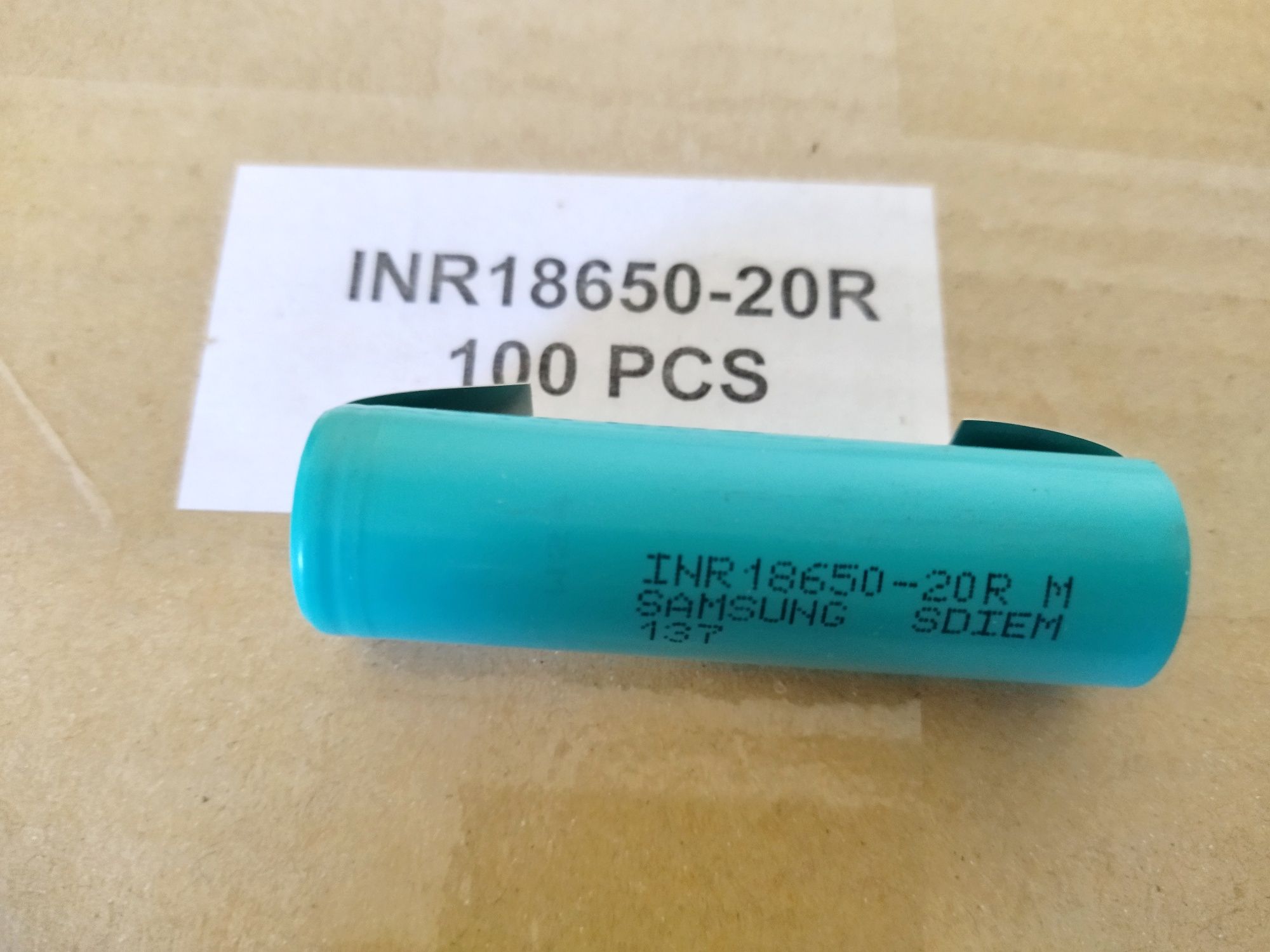 Акумулаторна батерия INR18650-20R Li-ion