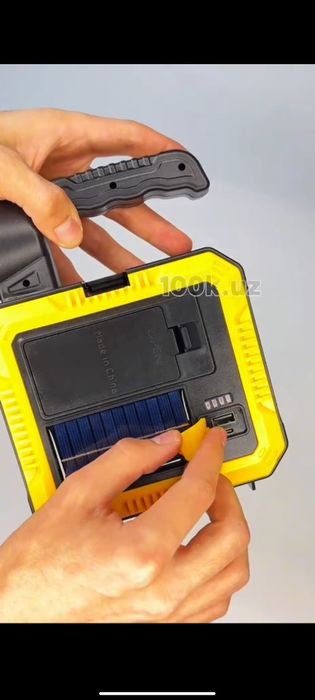 Universal portativ chiroq - Quyosh va USB quvvatli yoritgich

 Asosiy