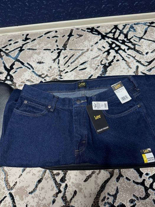 Джинсы Lee regular fit р,34/30.