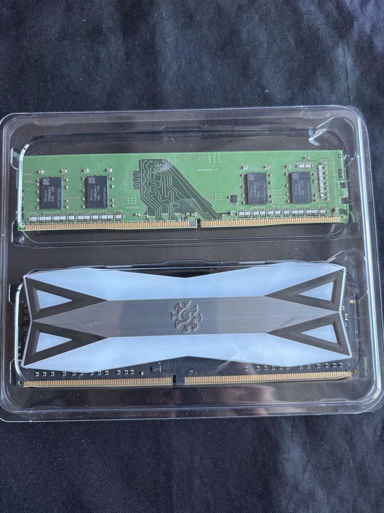 Продавам RAM 2x8gb 3200 Mhz DDR4